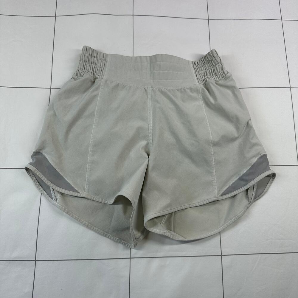 Lululemon Shorts Women 2 Light Gray Hotty Hot High Rise Long 4" Athletic Run Gym